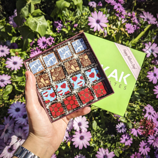 Mother's Day Pies, Coffee & Tea Collection - Image 2